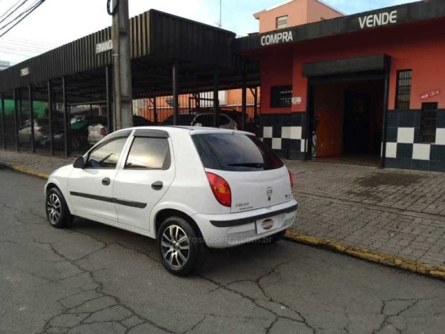 CHEVROLET - CELTA - 2005/2006 - Branca - Sob Consulta