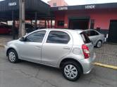 TOYOTA - ETIOS - 2017/2018 - Prata - R$ 53.900,00