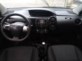 TOYOTA - ETIOS - 2017/2018 - Prata - R$ 53.900,00