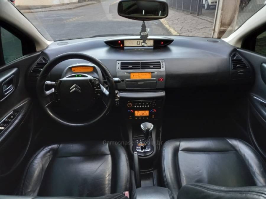 CITROËN - C4 - 2007/2008 - Preta - Sob Consulta